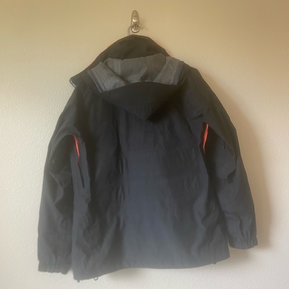 Volcom Gortex Snow Jacket - Picture 7 of 7